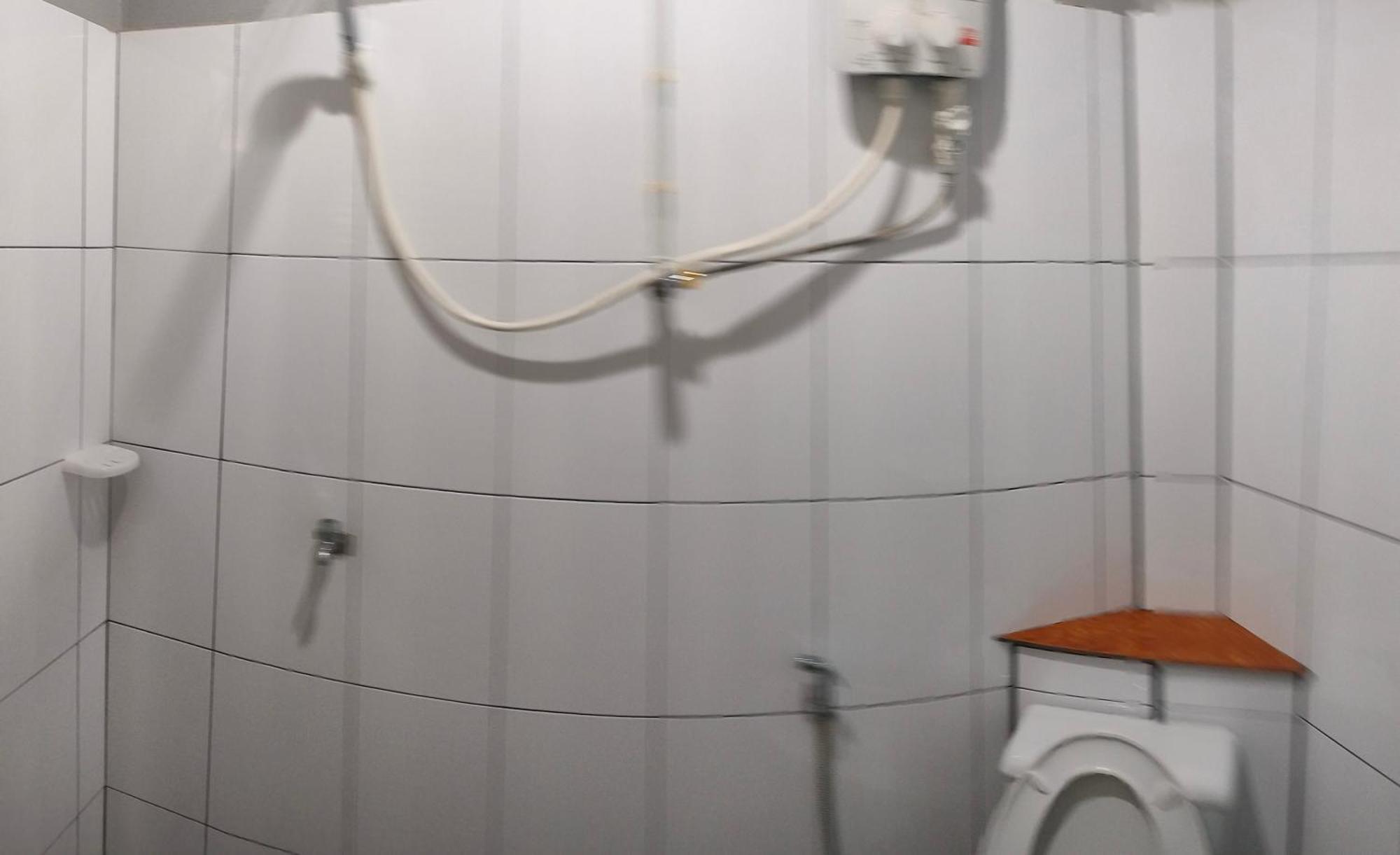 Easy Rooms And Minimart Ко-Ланта Экстерьер фото