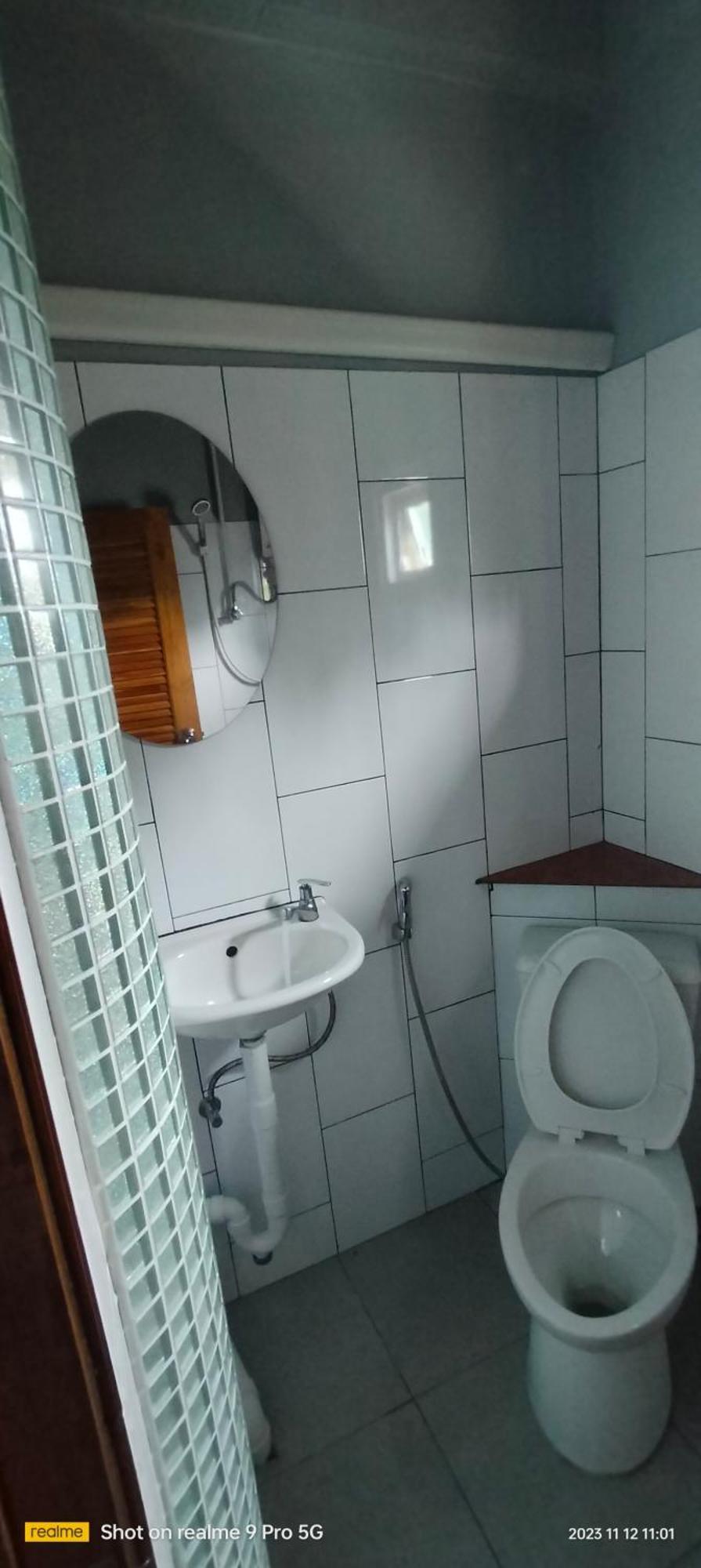 Easy Rooms And Minimart Ко-Ланта Экстерьер фото