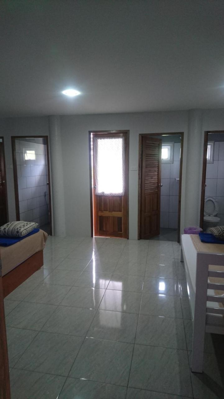 Easy Rooms And Minimart Ко-Ланта Экстерьер фото