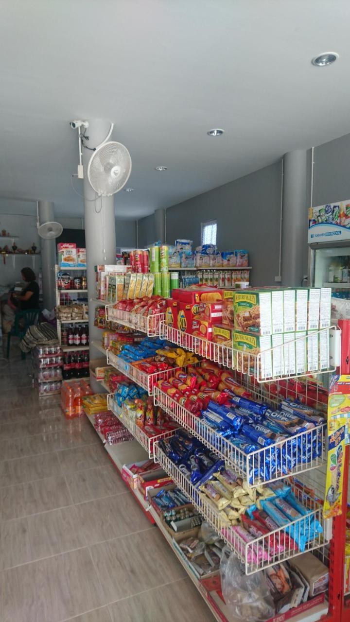 Easy Rooms And Minimart Ко-Ланта Экстерьер фото